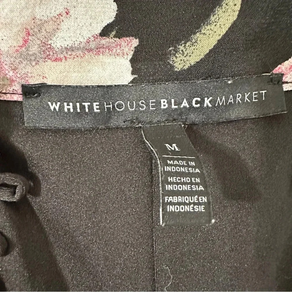 White House Black Market women's black v-neck floral sleeveless blouse - Picture 3 of 3